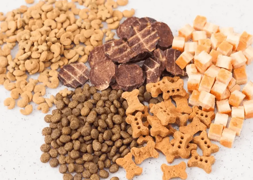 Pet food Pet food
